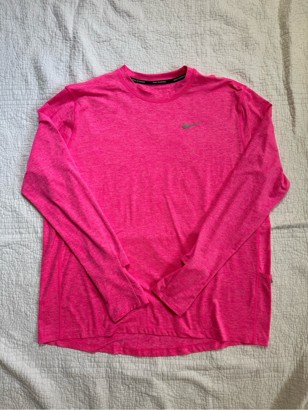 Nike Women’s Bright Pink Long-Sleeve Performance Crew, XL